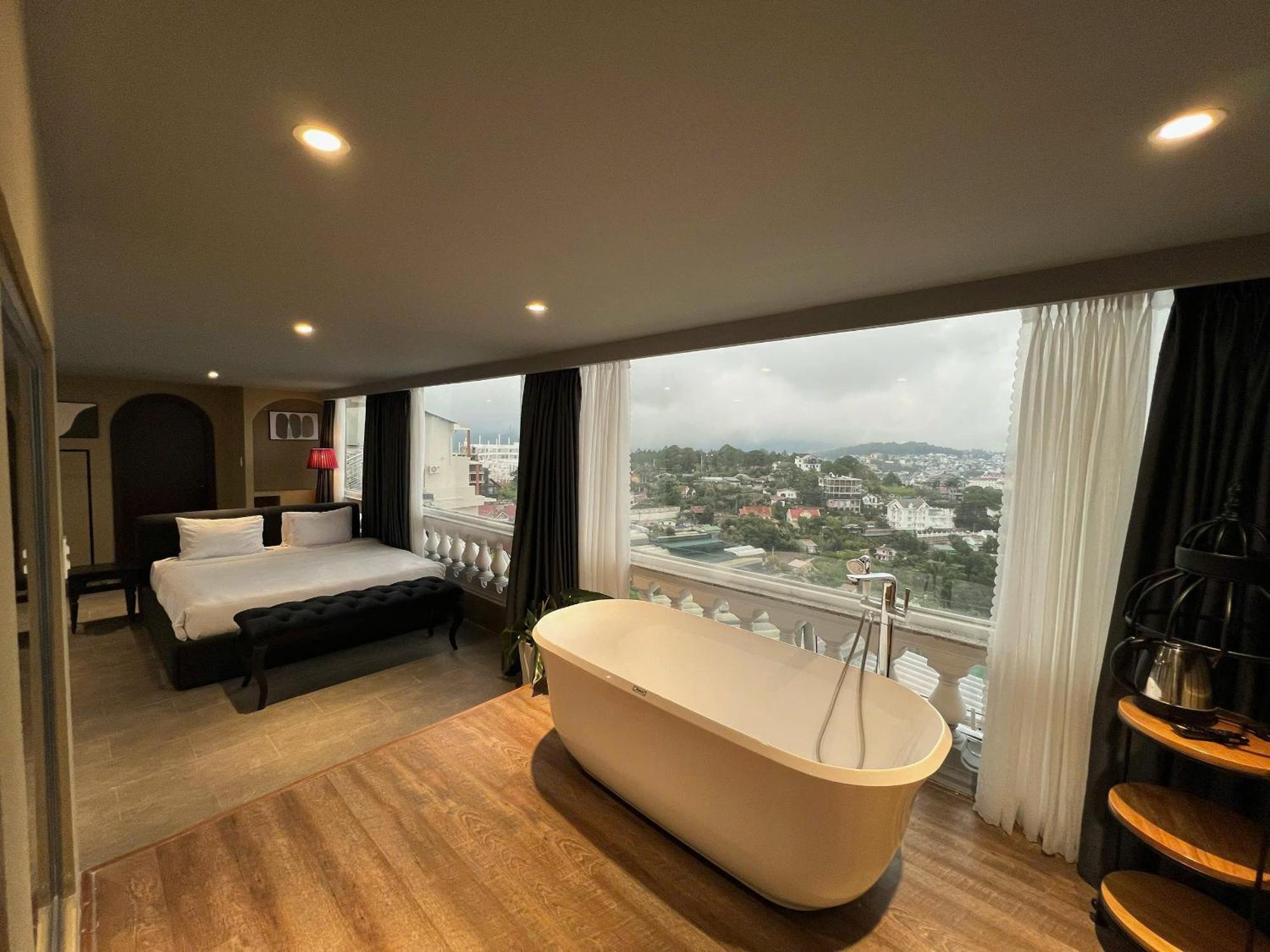 New Life - Hotel 3*